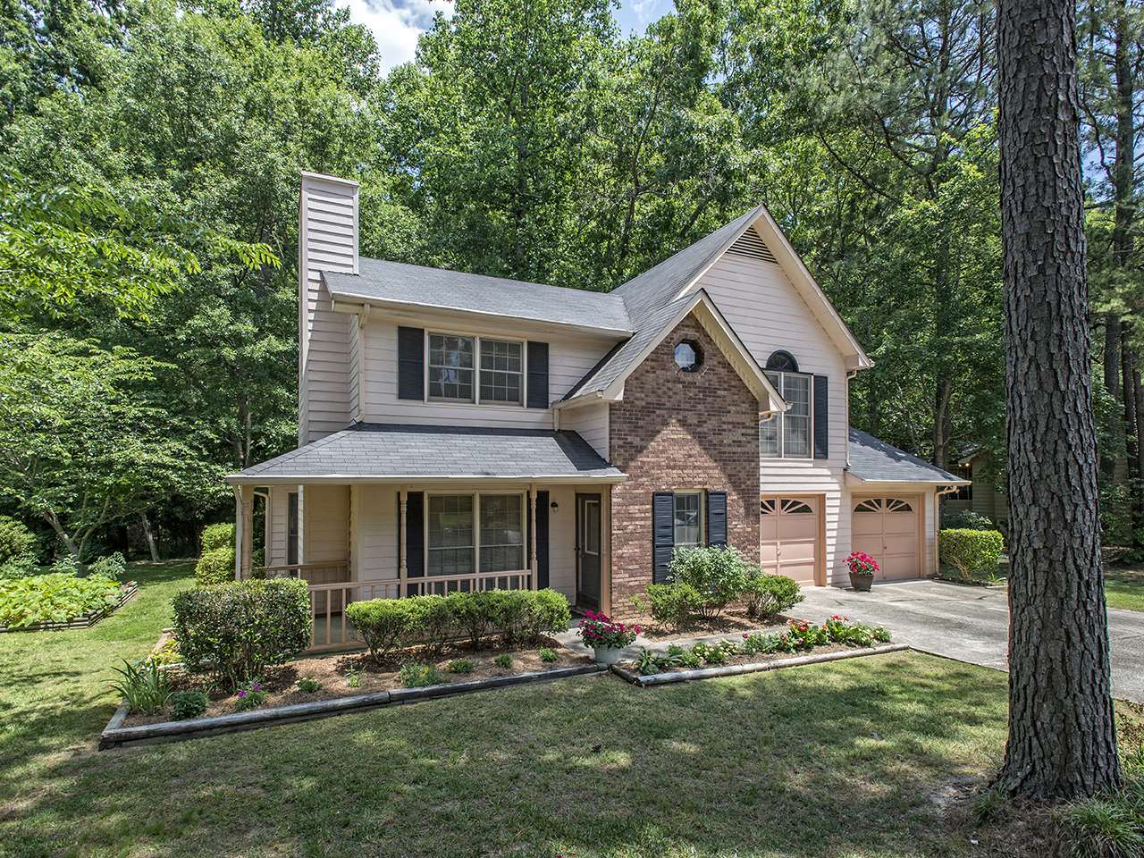 10985 Clearwater Dr, Hampton, GA 30228 photo 2