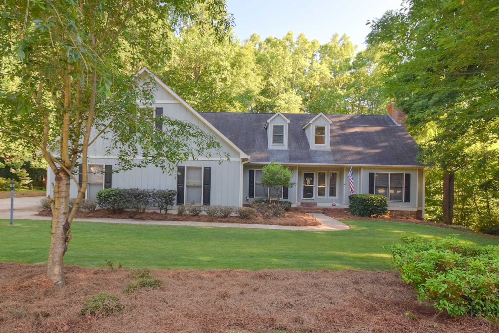 407 Ashford Cir, Lagrange, GA 30240 photo 1