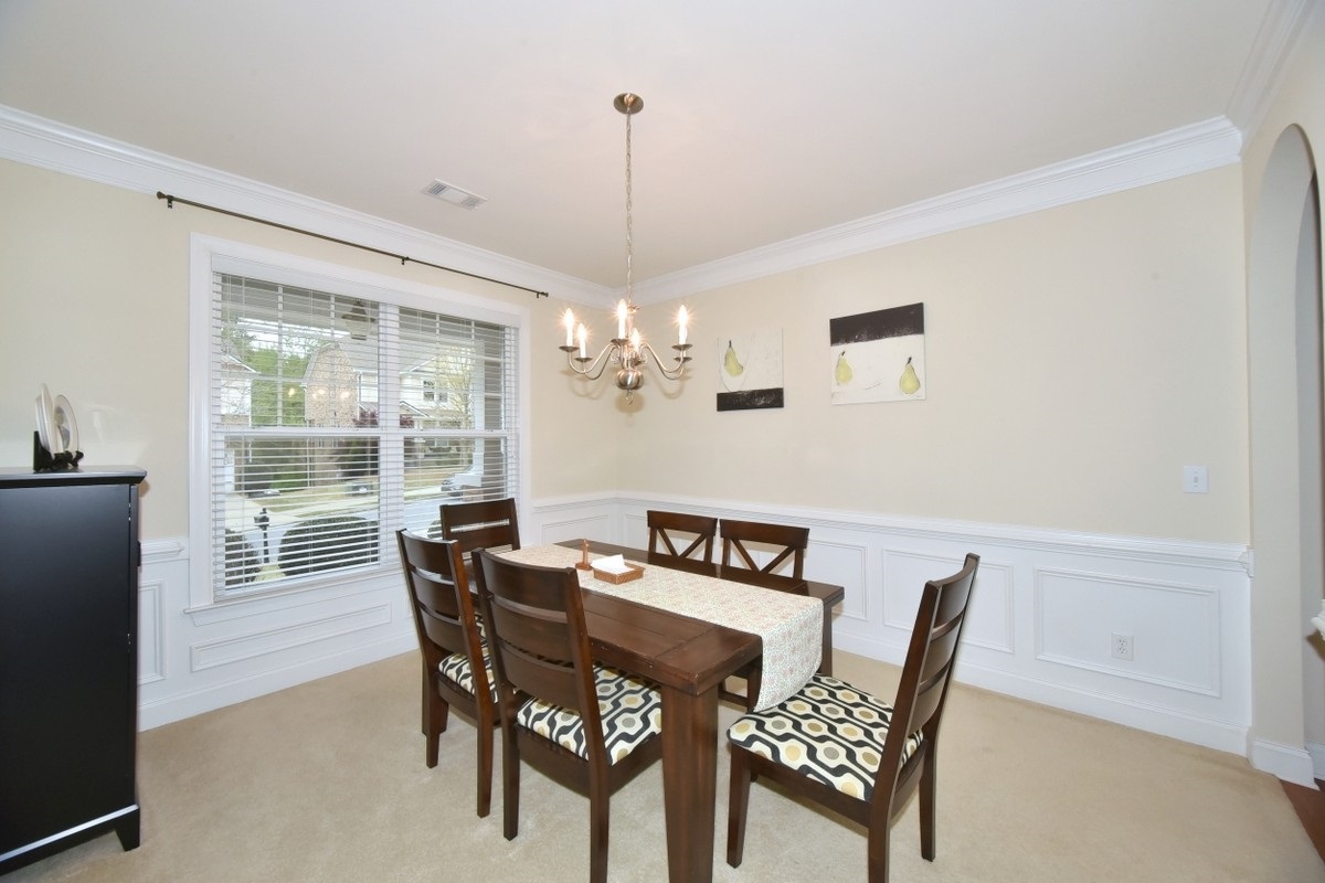3725 Seaton Dr, Suwanee, GA 30024 photo 5