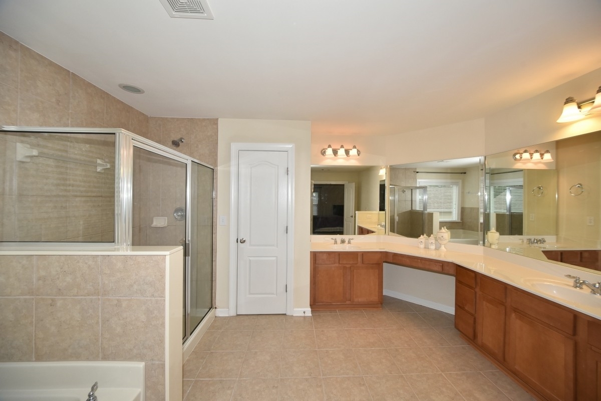 3725 Seaton Dr, Suwanee, GA 30024 photo 20
