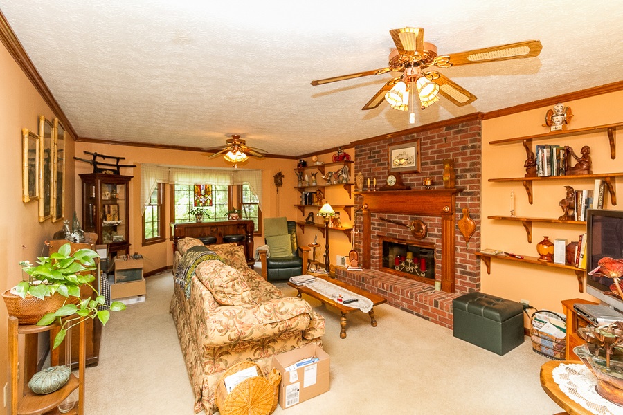 505 Anthony Dr, Tyrone, GA 30290 photo 5