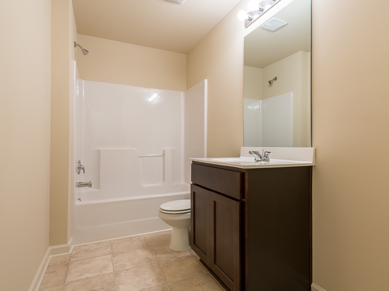 1077 Sutherland Dr, Winder, GA 30680 photo 11