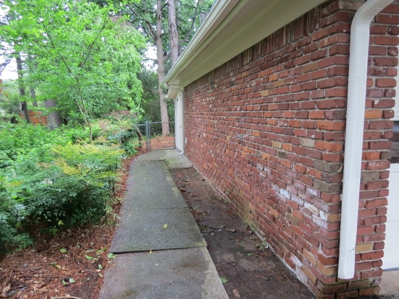 6015 Singleton Rd, Norcross, GA 30093 photo 14