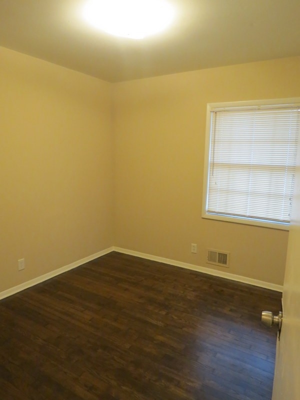 6015 Singleton Rd, Norcross, GA 30093 photo 3