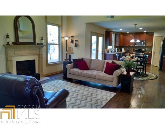 1355 Slate Bend Dr, Dacula, GA 30019 photo 3
