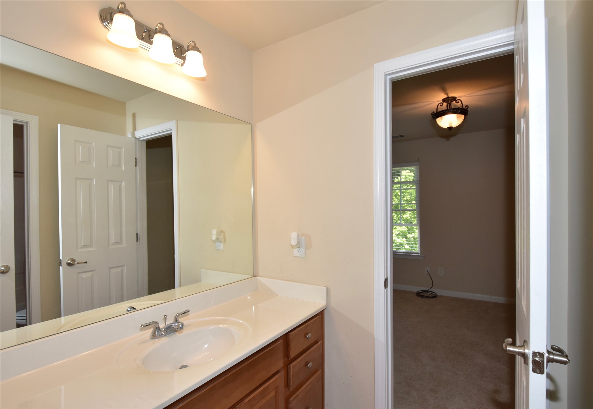 3952 Abbotts Bridge Rd, Duluth, GA 30096 photo 13