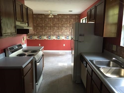 282 Collins Ave, Centerville, GA 31028 photo 2