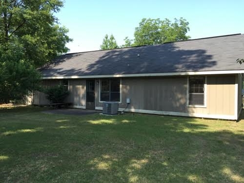 282 Collins Ave, Centerville, GA 31028 photo 10