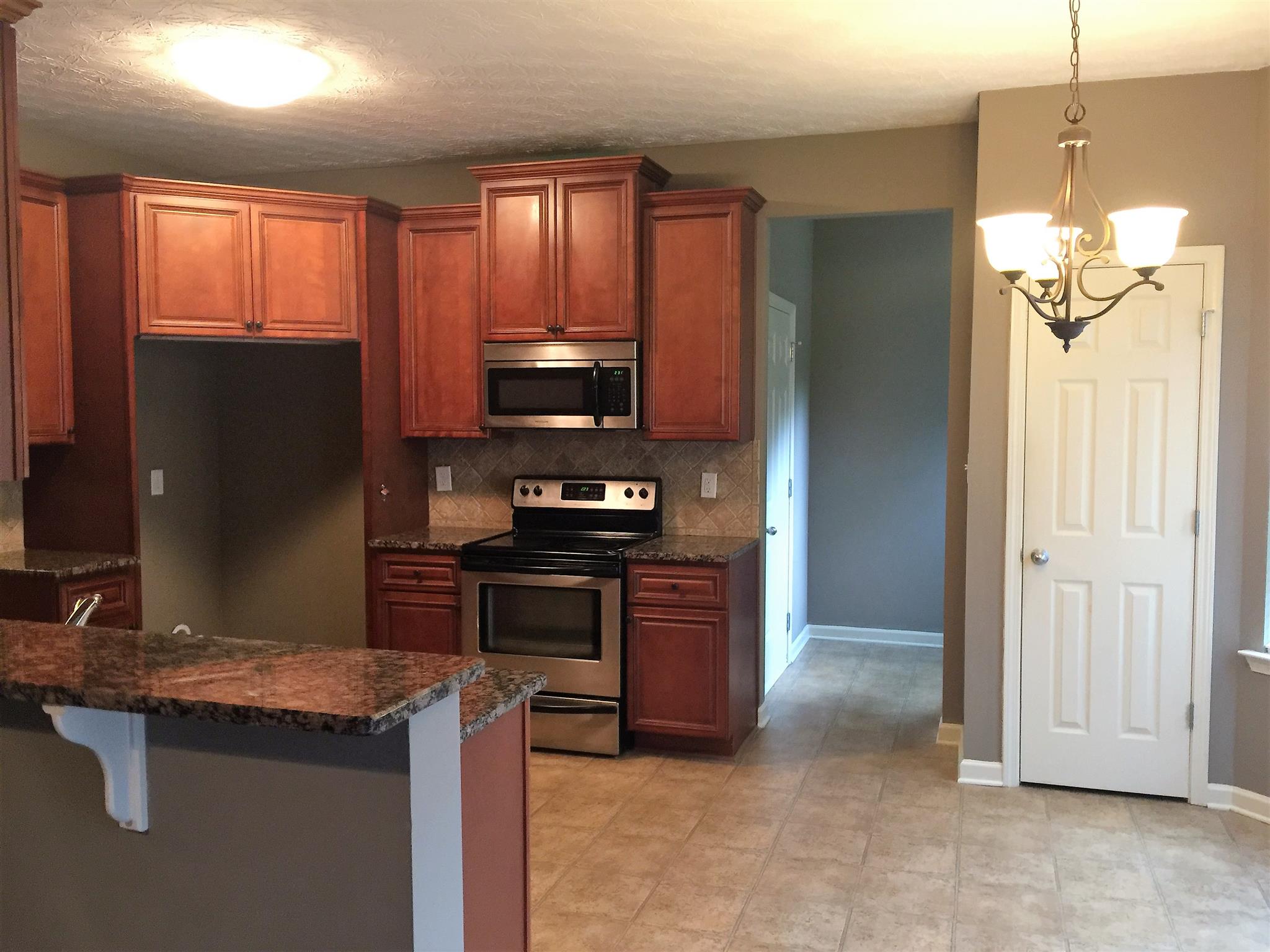 132 Cedar Ridge Dr, Lagrange, GA 30241 photo 14