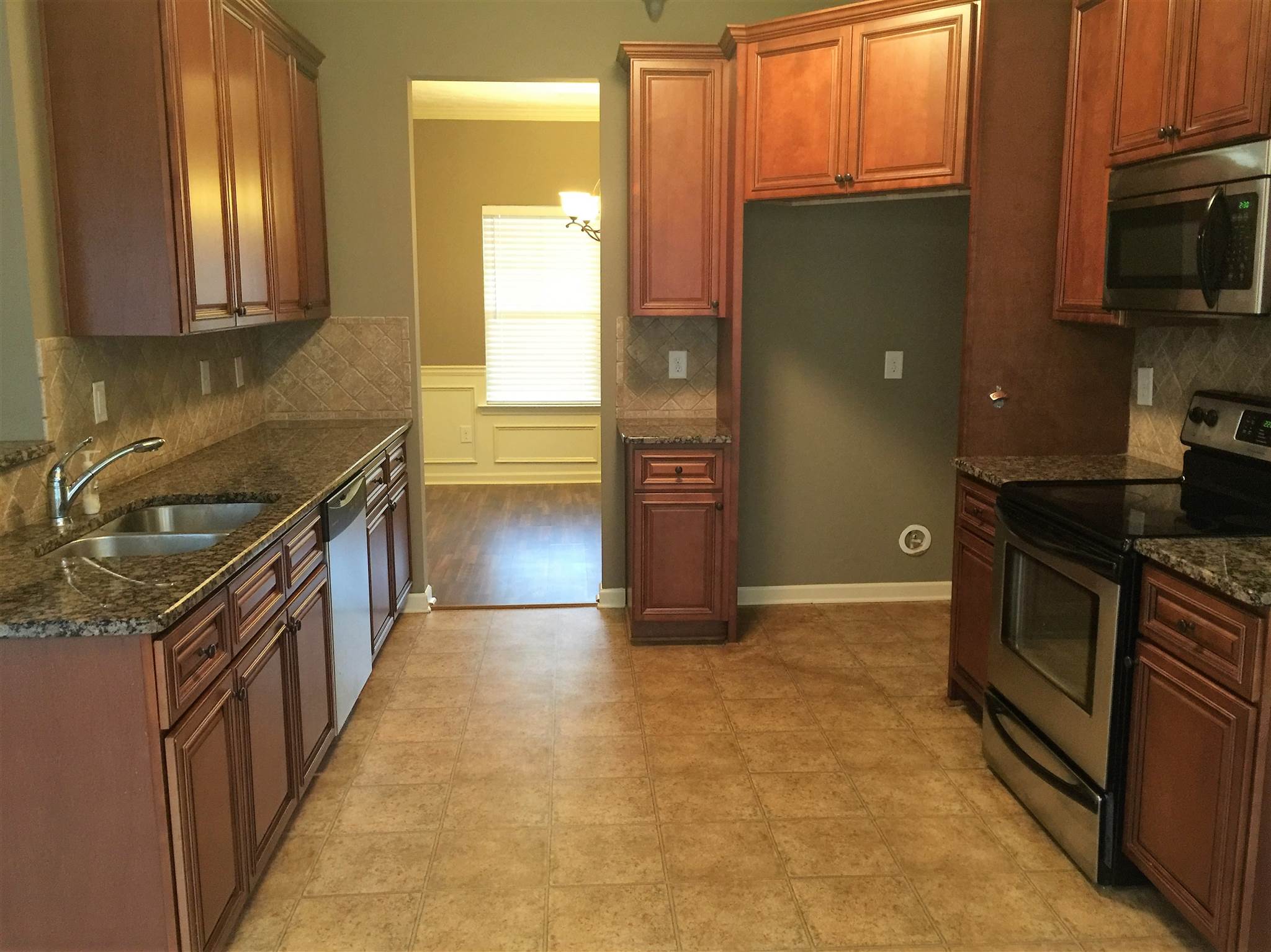 132 Cedar Ridge Dr, Lagrange, GA 30241 photo 11