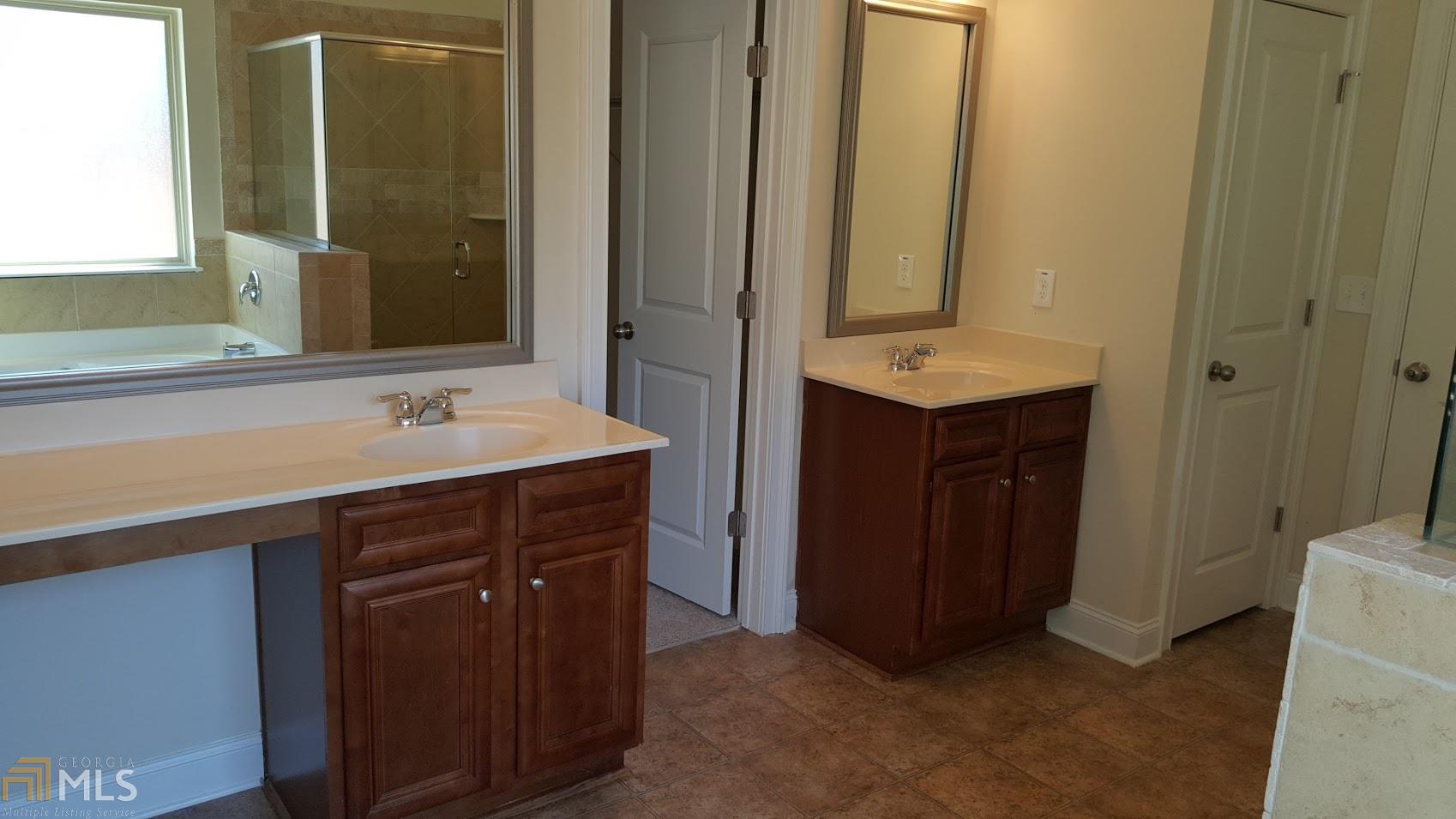 615 Stream Ct, Fairburn, GA 30213 photo 8