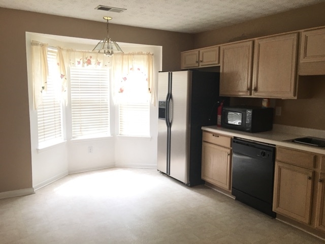 3657 Regency Park Dr, Duluth, GA 30096 photo 3