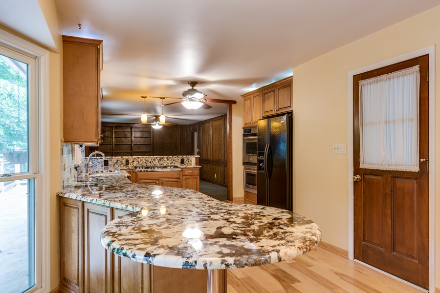 1730 E Gate Dr, Stone Mountain, GA 30087 photo 6
