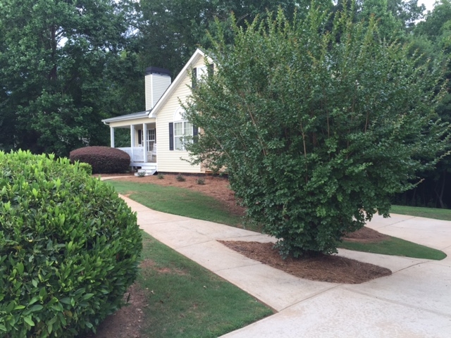 490 Freeman Dr, Covington, GA 30016 photo 3