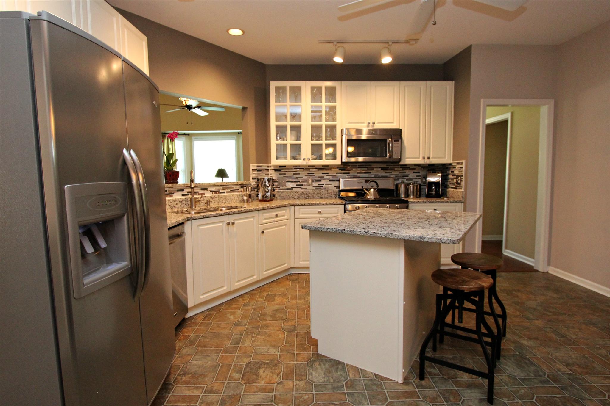 4875 Thicket Path, Acworth, GA 30102 photo 6