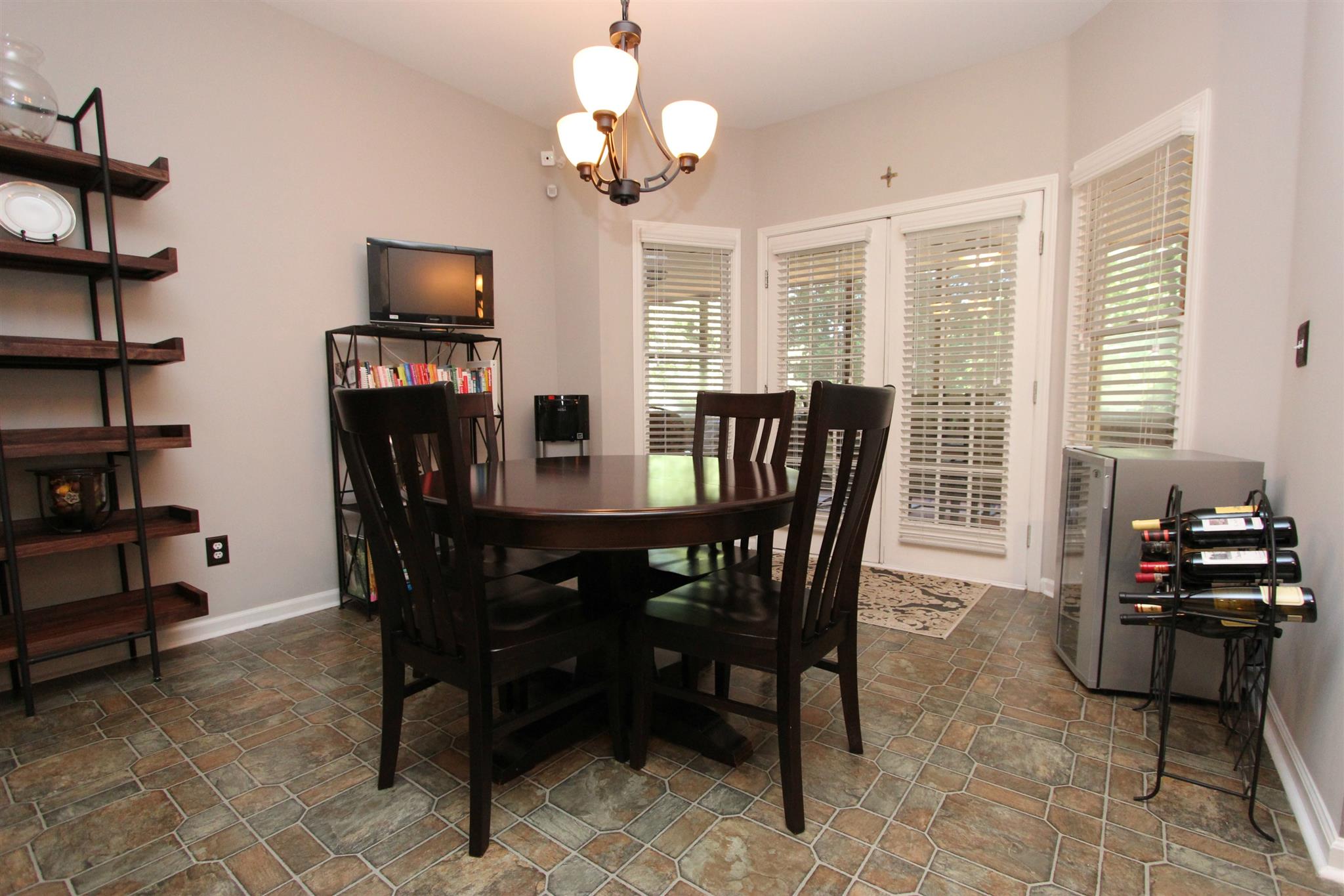 4875 Thicket Path, Acworth, GA 30102 photo 9