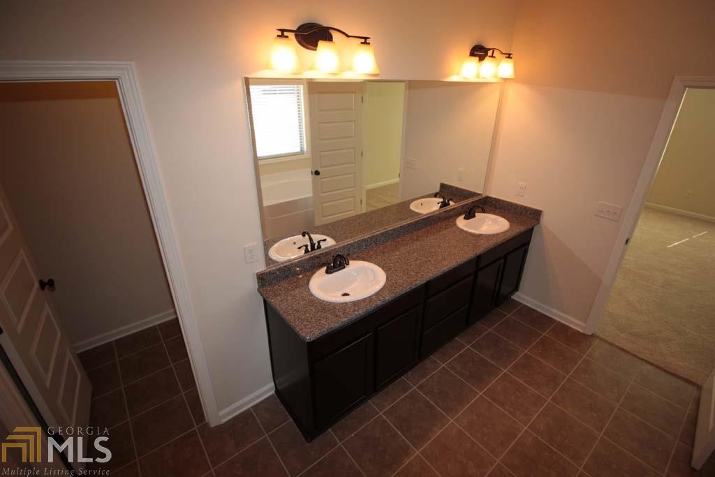 402 Lakeview Way, Lagrange, GA 30241 photo 8
