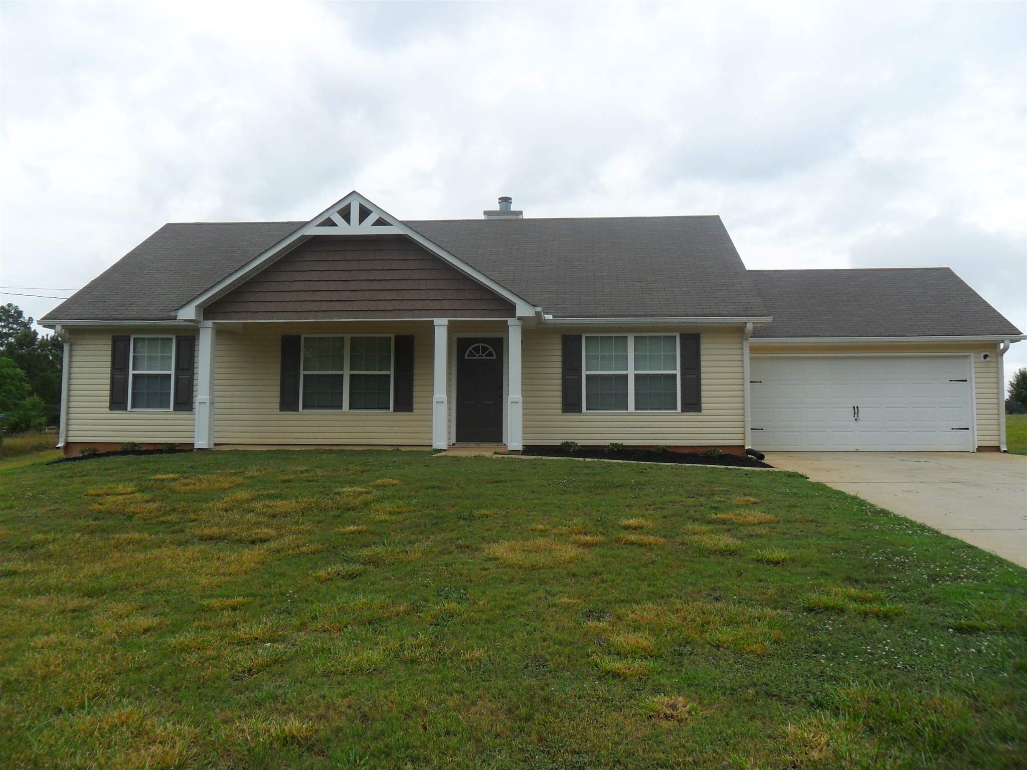 2303 Stroud Rd, Jackson, GA 30233 photo 2