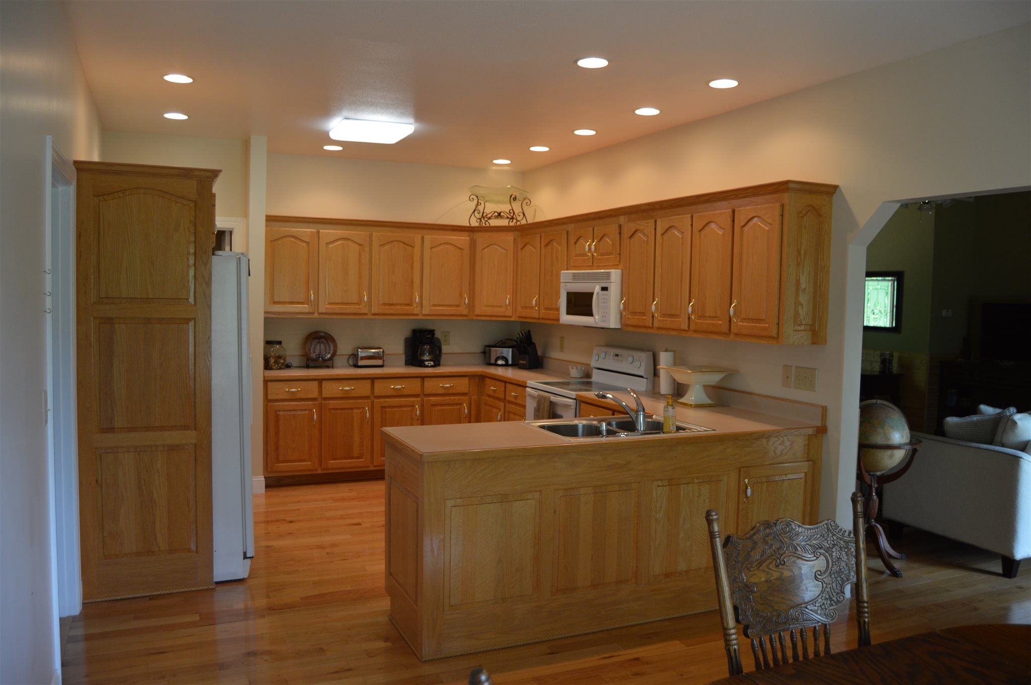 67 Crest Ln, Rabun Gap, GA 30568 photo 6