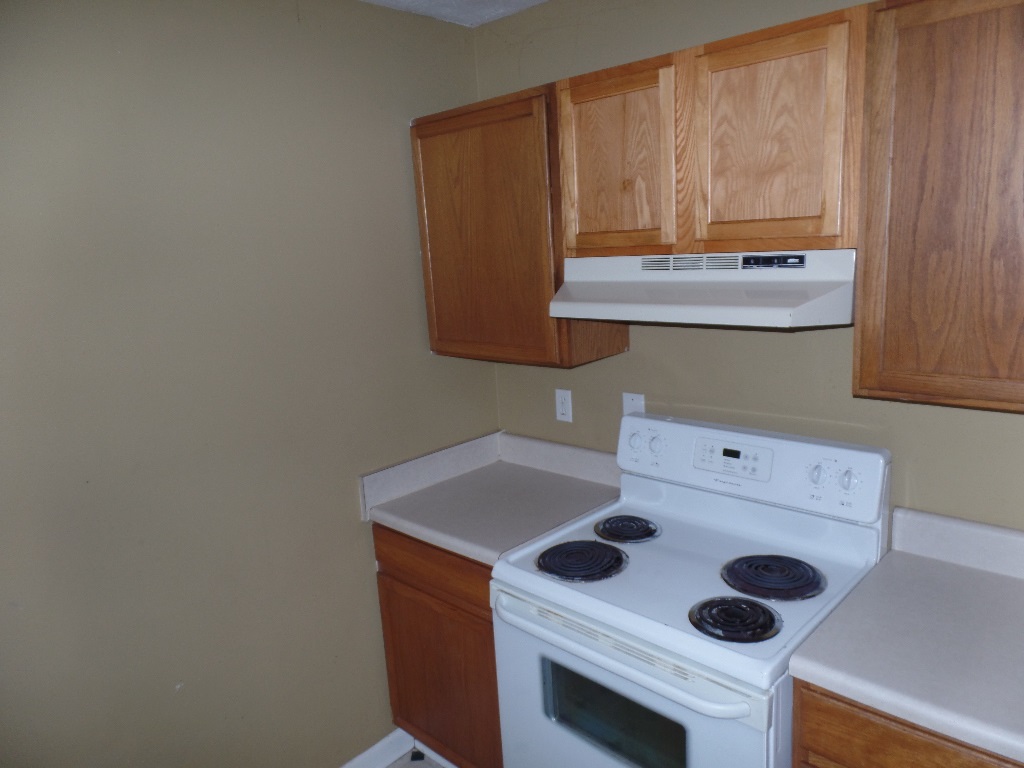 1270 S Hampton Rd, Hampton, GA 30228 photo 14