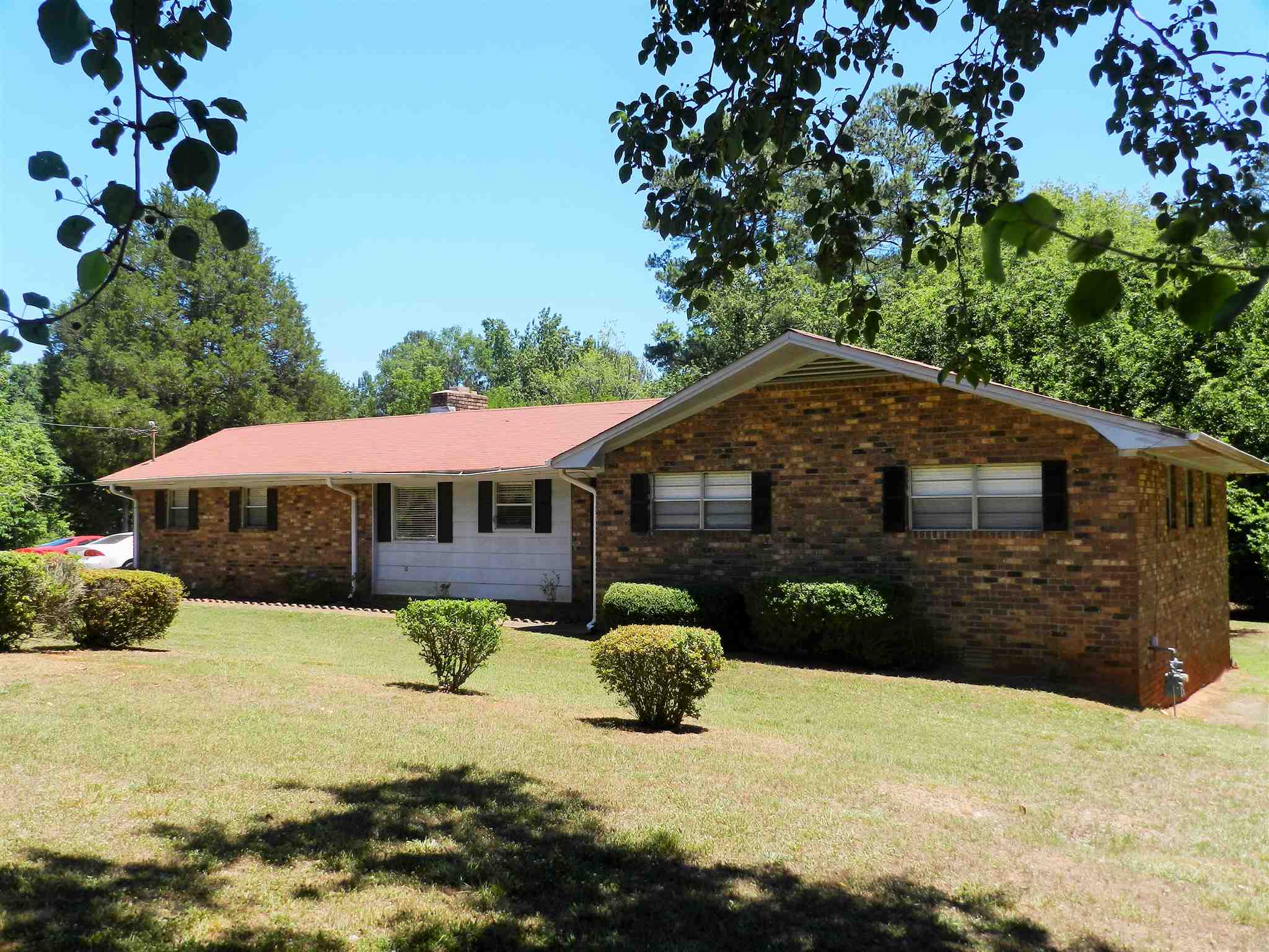 209 Frederick Dr, Athens, GA 30607 photo 2