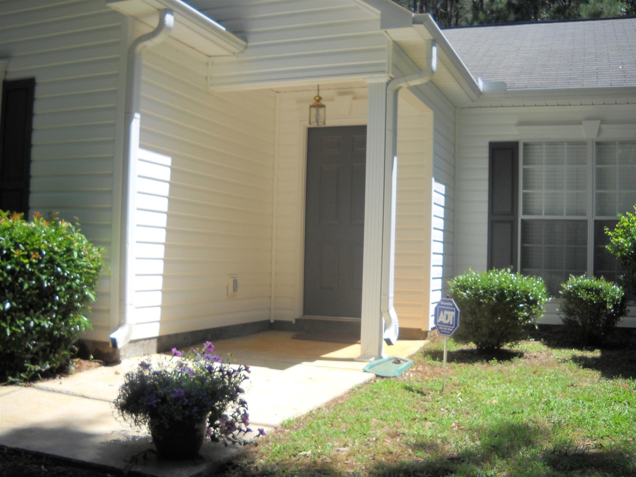 300 Edgemont Dr, Lagrange, GA 30241 photo 3