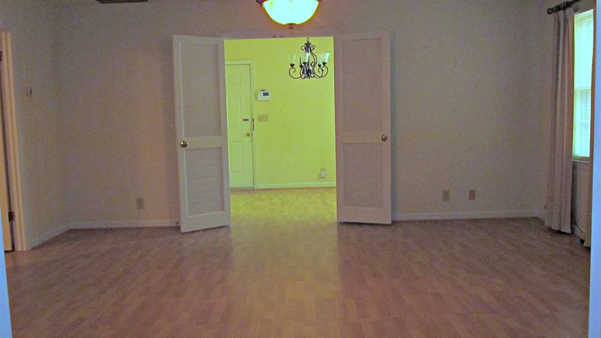 226 Hickory Ter, Lagrange, GA 30241 photo 3