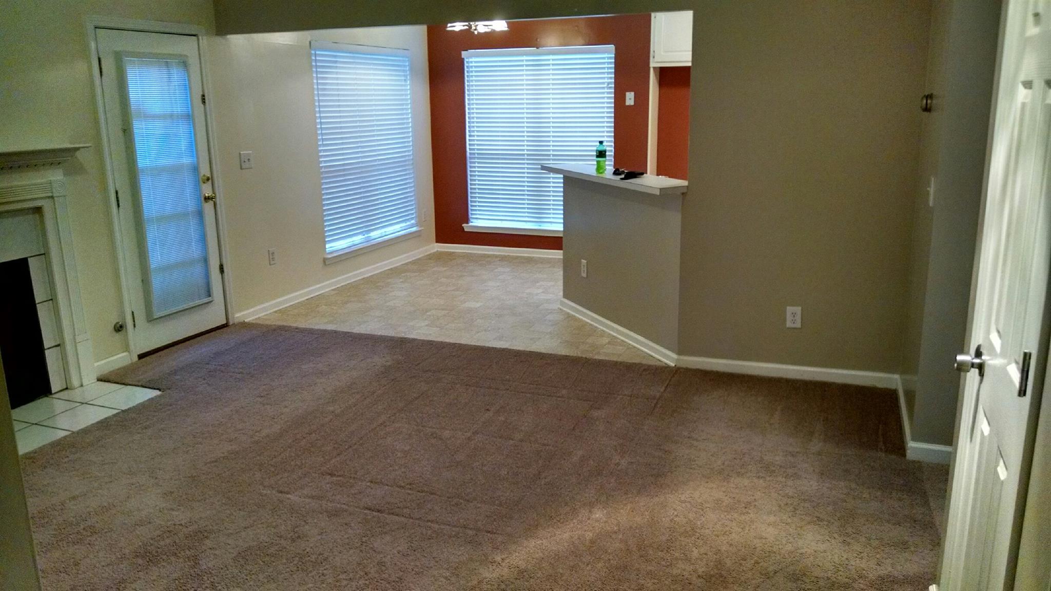 237 Wagon Wheel Dr, Rex, GA 30273 photo 3