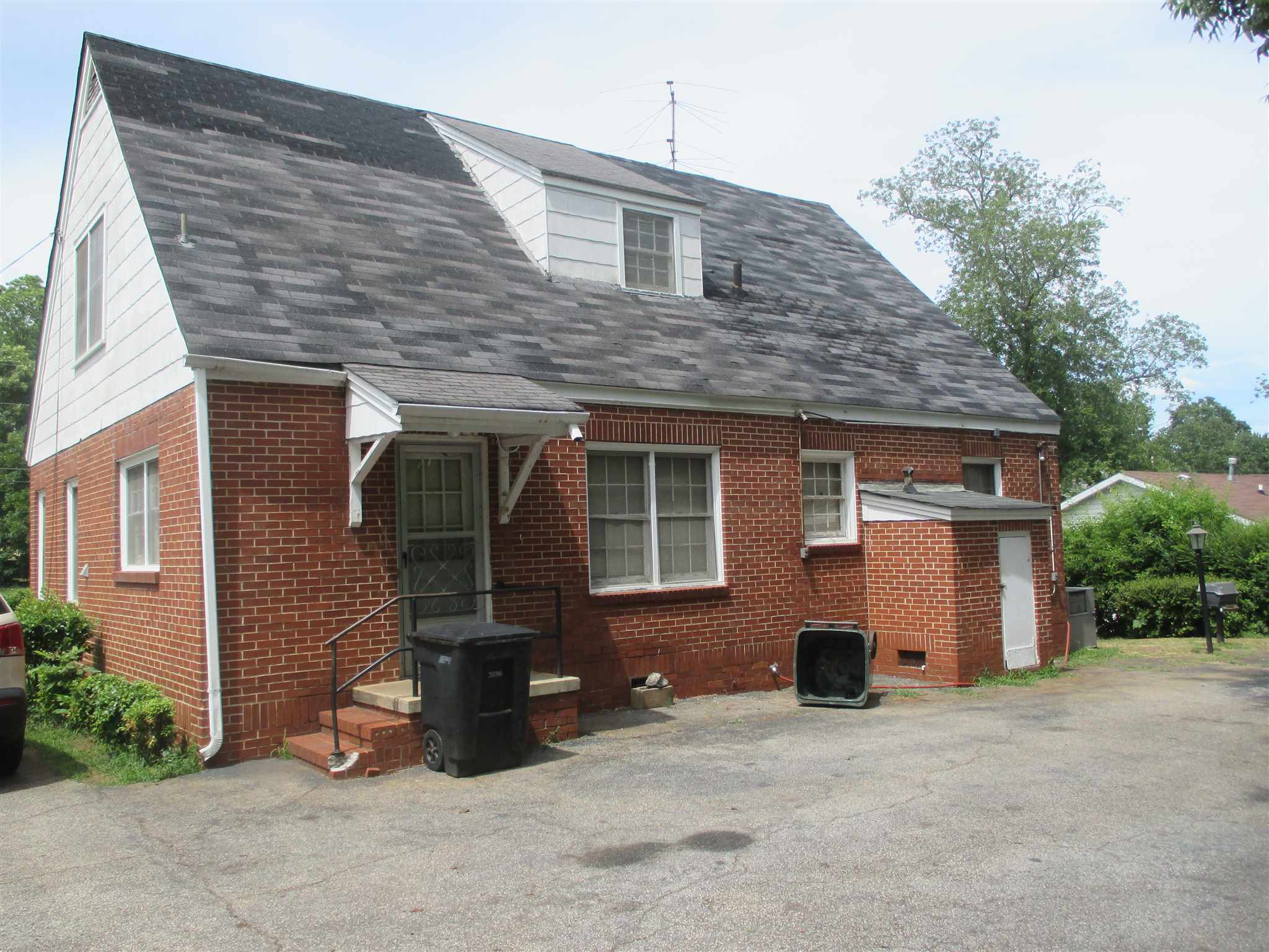 320 E Main St, Thomaston, GA 30286 photo 2