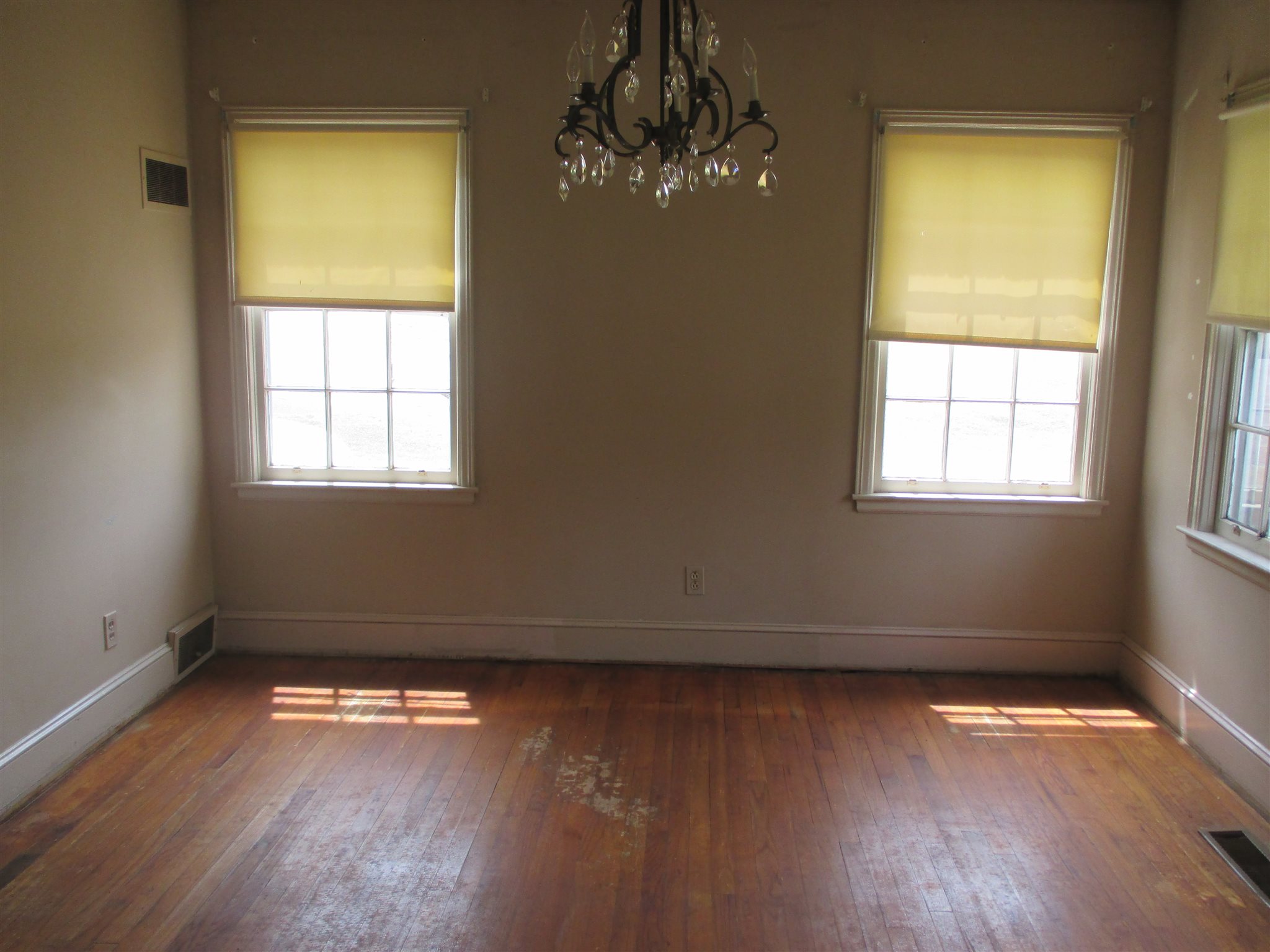 320 E Main St, Thomaston, GA 30286 photo 7
