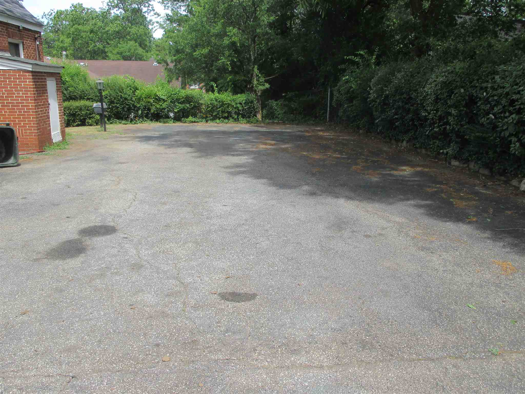 320 E Main St, Thomaston, GA 30286 photo 3