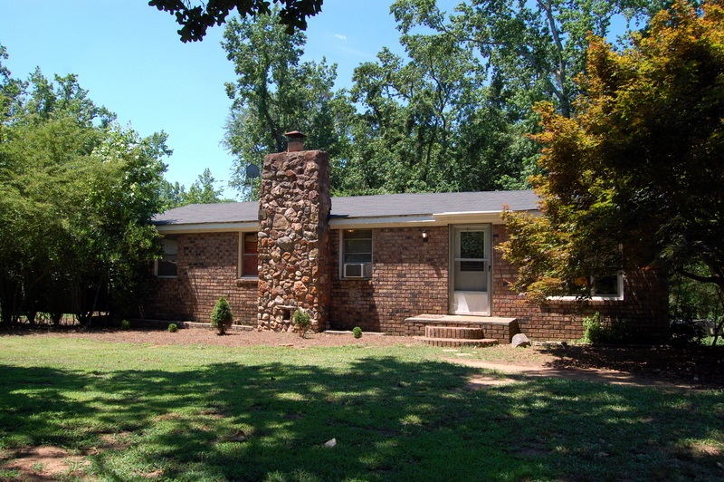1995 Comer Rd, Comer, GA 30629 photo 1