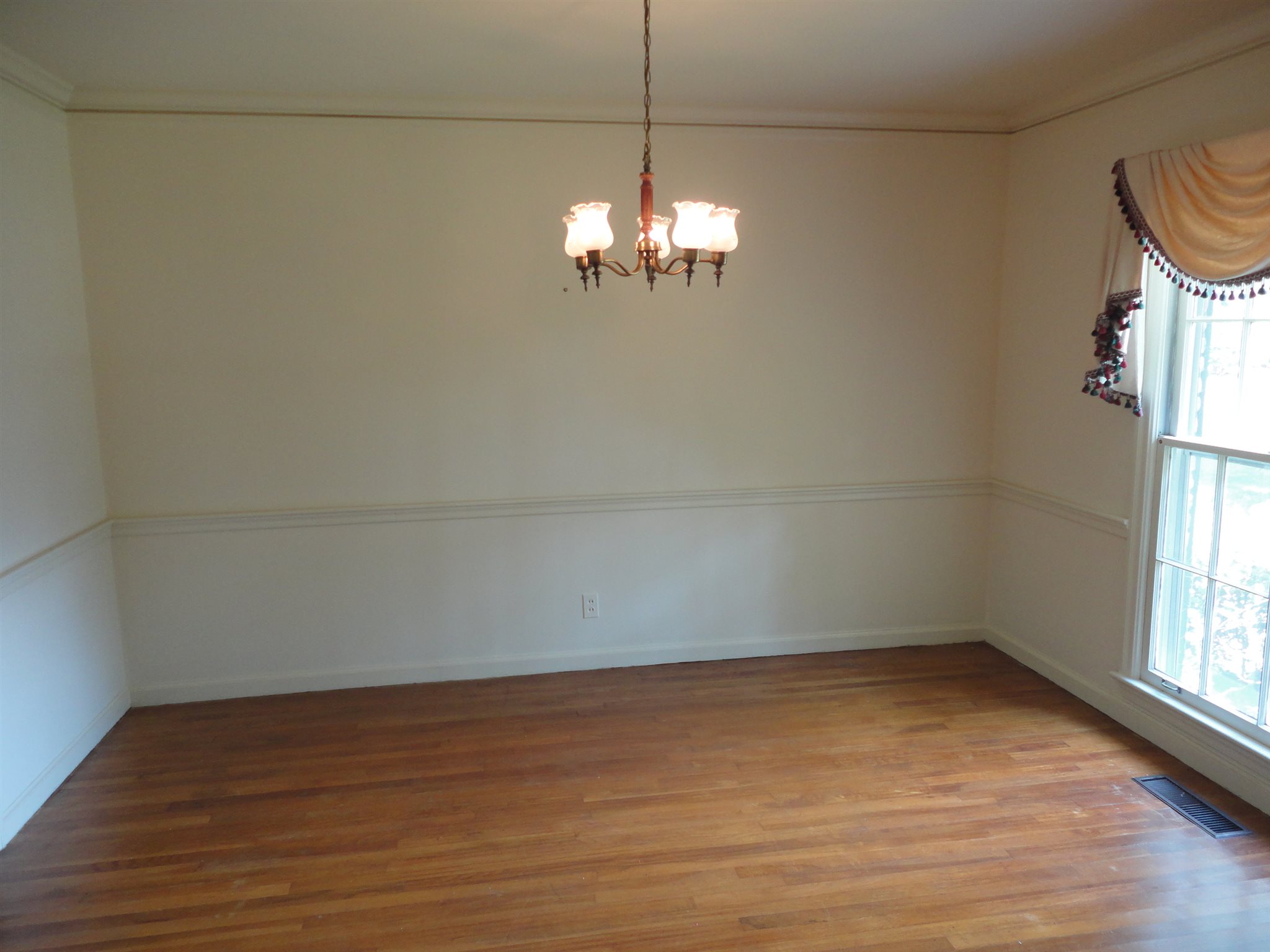 724 La Rose Ter, Lagrange, GA 30240 photo 6