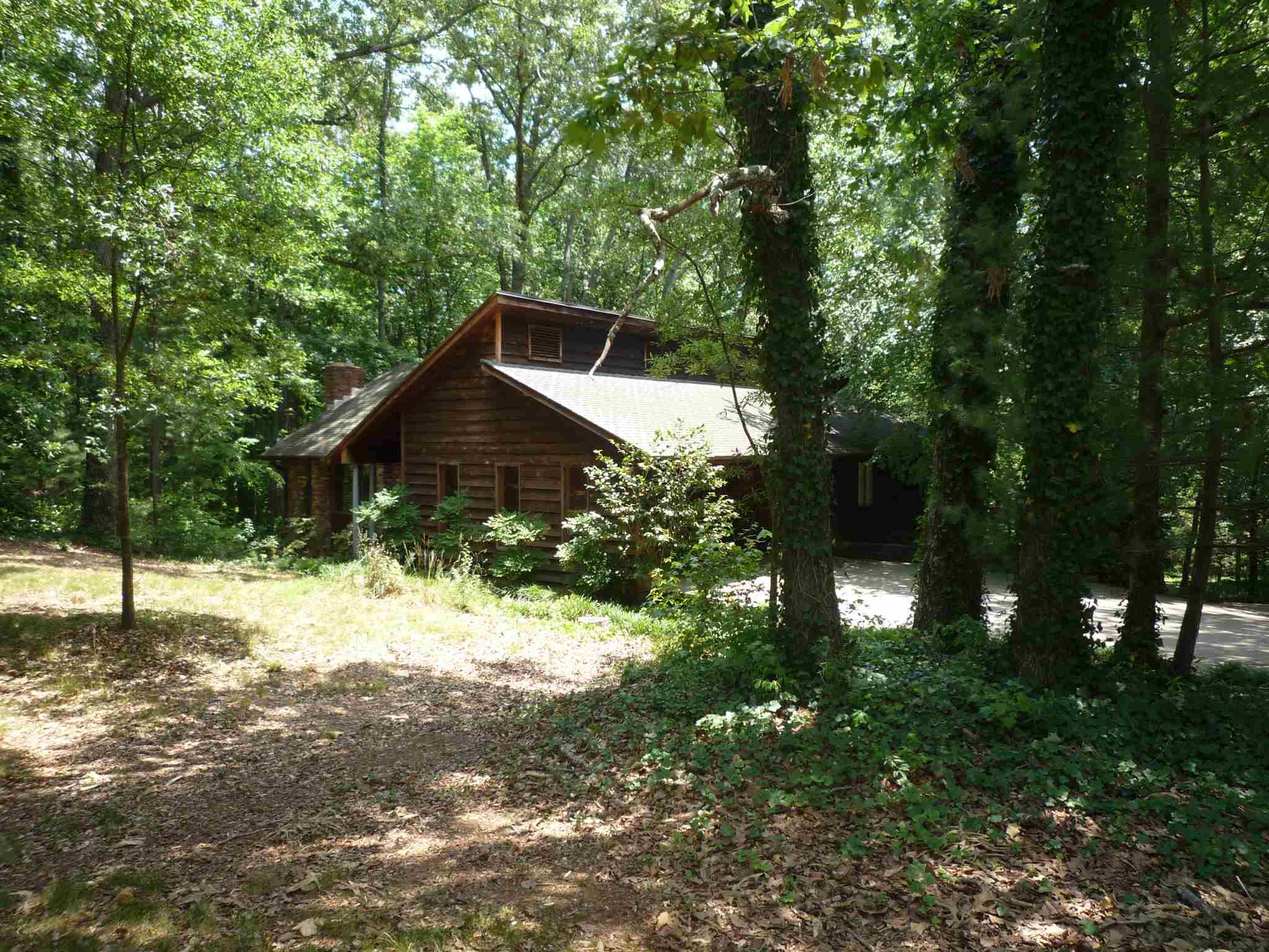 488 Taylor Rd, Suwanee, GA 30024 photo 1