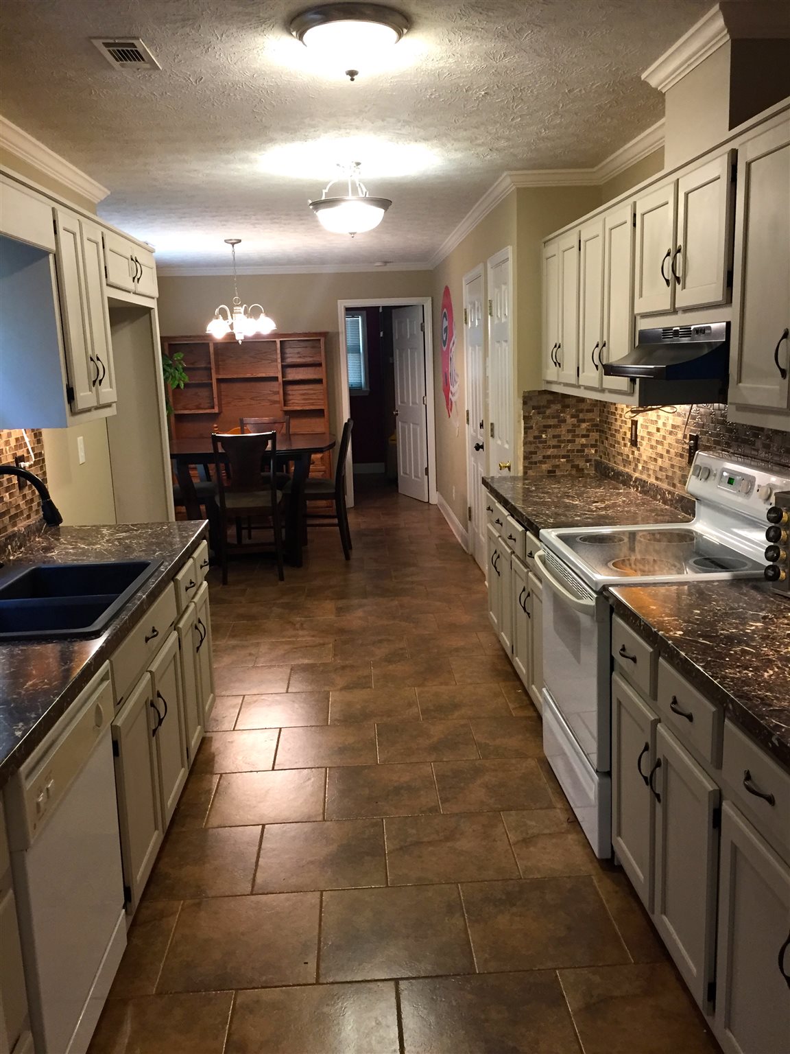 2826 Chickadee, Monroe, GA 30655 photo 3