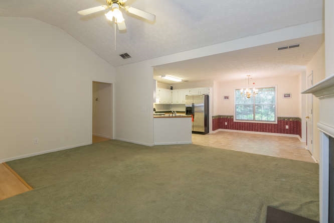45 Pin Oak Pl, Covington, GA 30016 photo 4