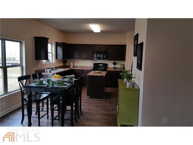 5831 Rex Ridge Loop, Rex, GA 30273 photo 13