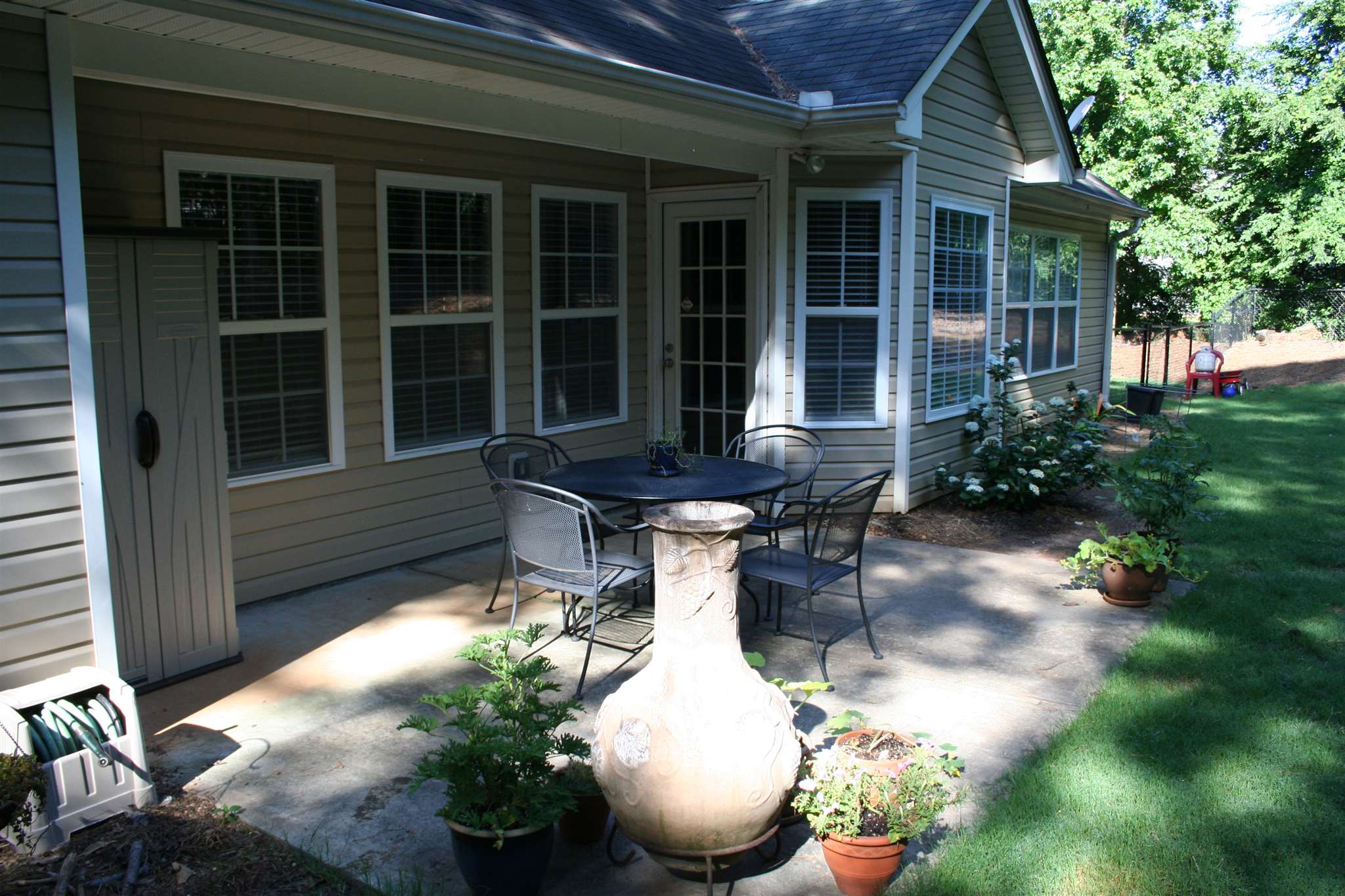 53 Springbrook Ct, Jefferson, GA 30549 photo 2