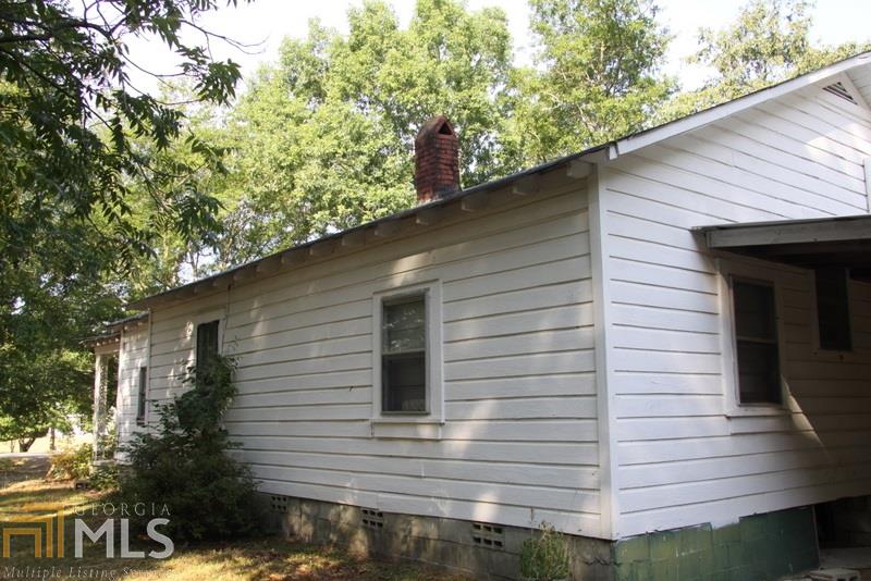 262 E Wright St, Winder, GA 30680 photo 6