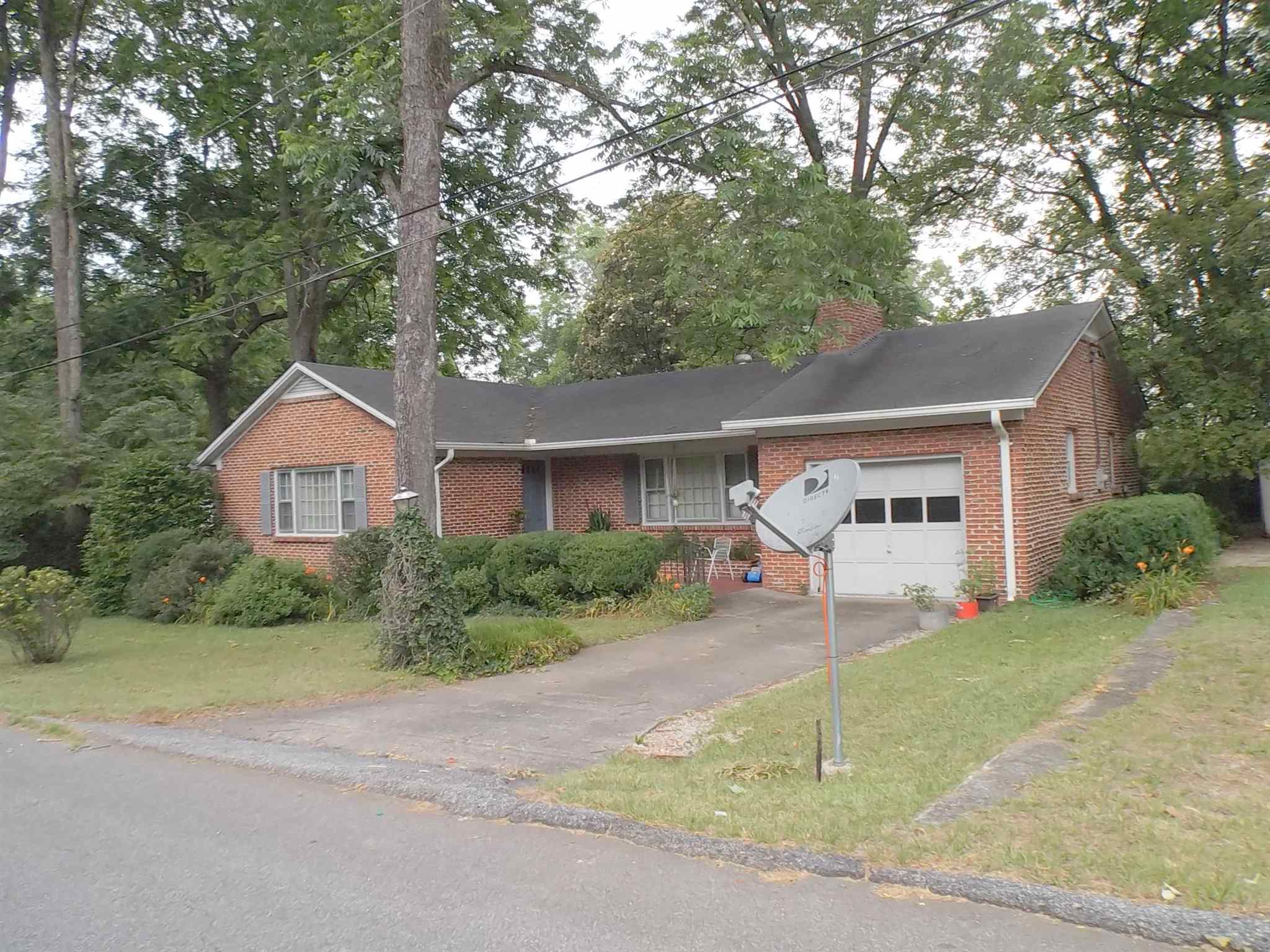 89 Schaefer Ct, Toccoa, GA 30577 photo 1