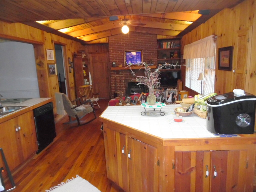 89 Schaefer Ct, Toccoa, GA 30577 photo 6