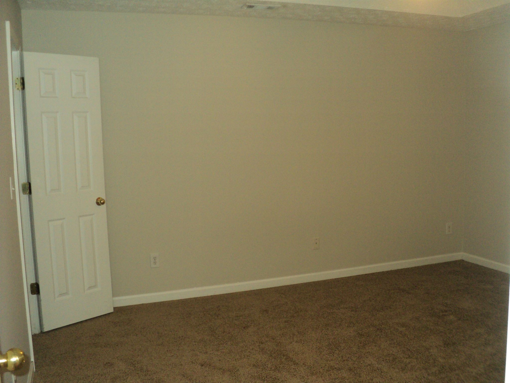 2818 Bretton Dr, Rex, GA 30273 photo 9