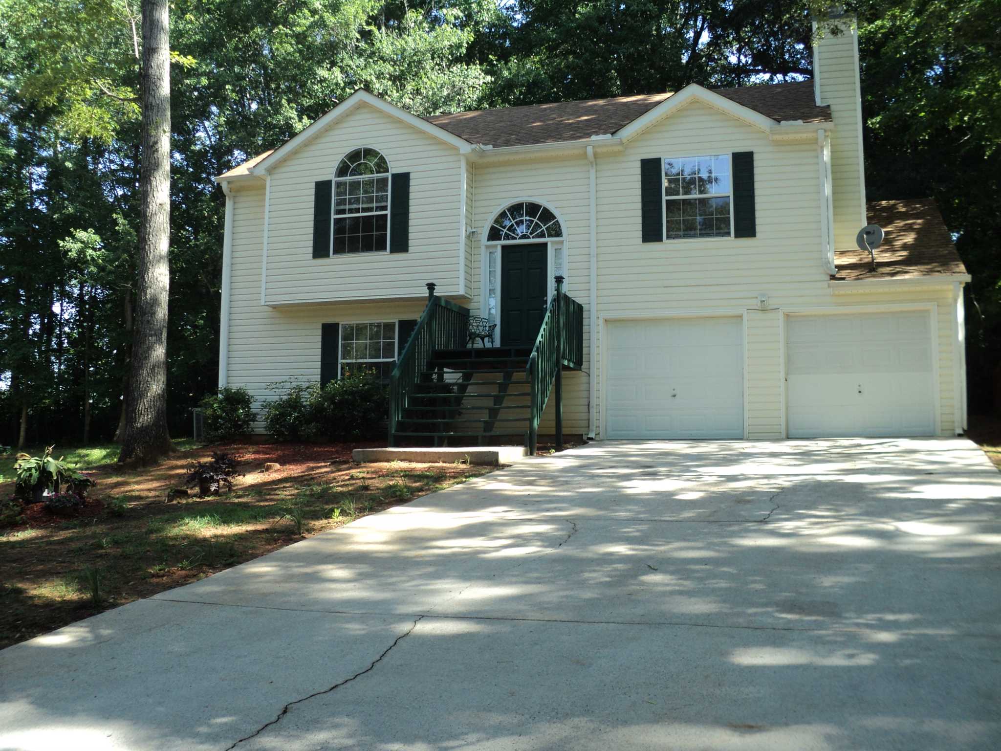 2818 Bretton Dr, Rex, GA 30273 photo 1