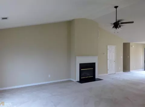 204 Chestatee Trce, Mcdonough, GA 30252 photo 4