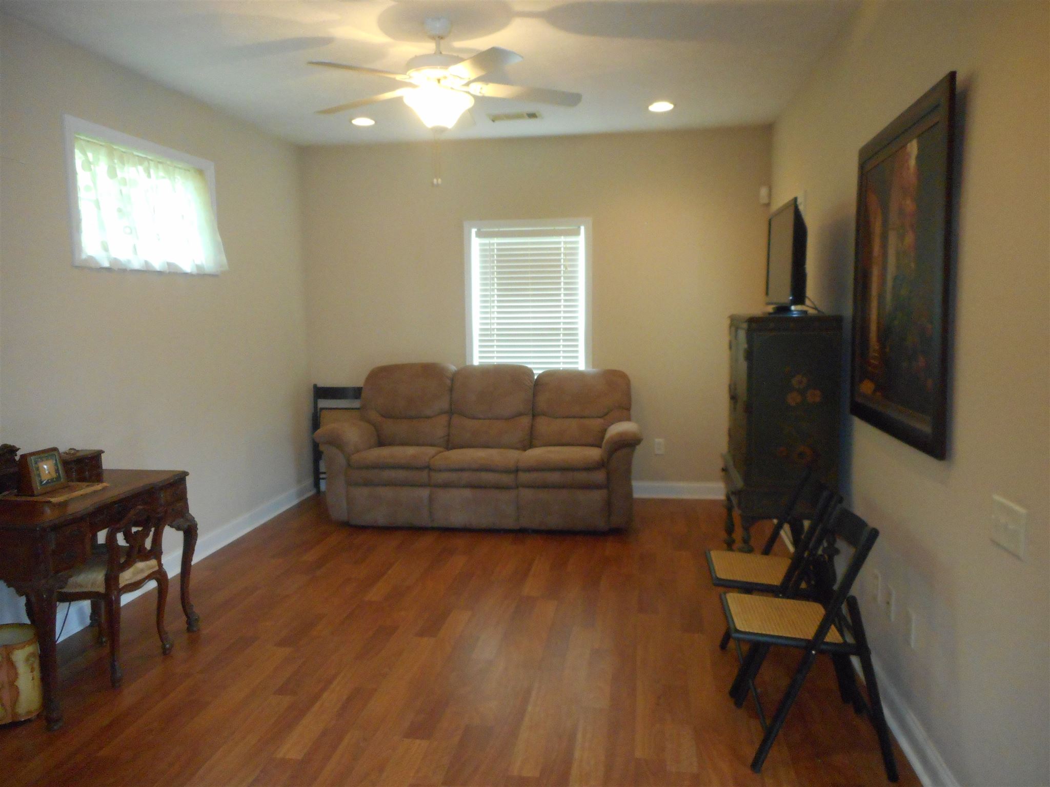 702 Cottage Ln, Lagrange, GA 30240 photo 2