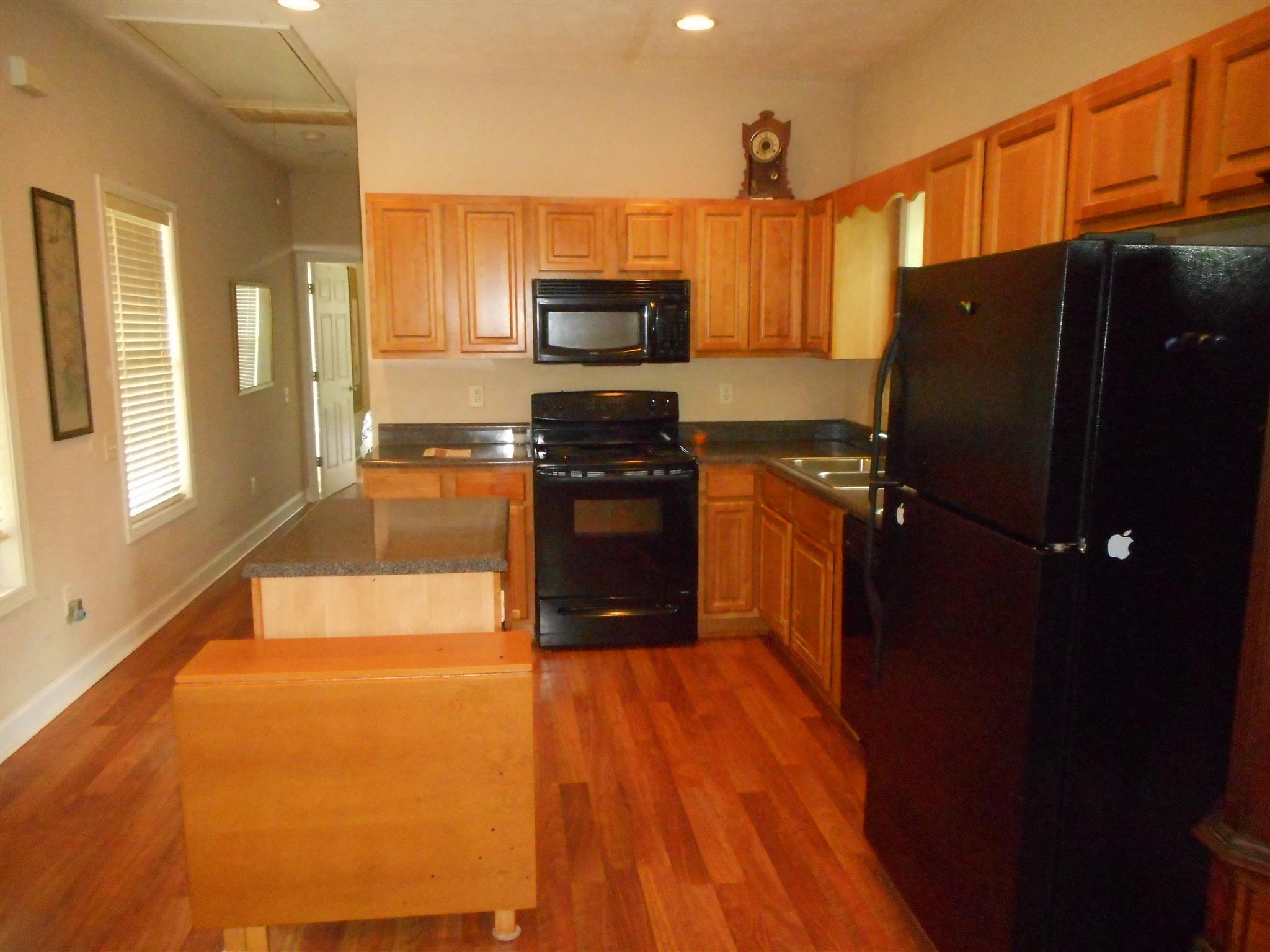 702 Cottage Ln, Lagrange, GA 30240 photo 4