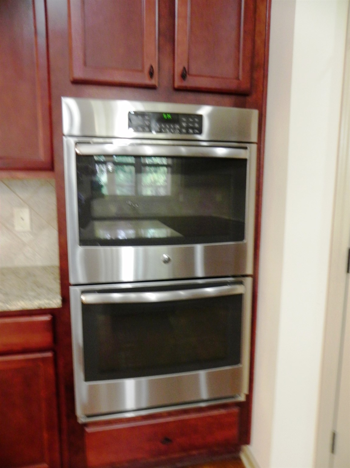 565 Cape Ivey Dr, Dacula, GA 30019 photo 4