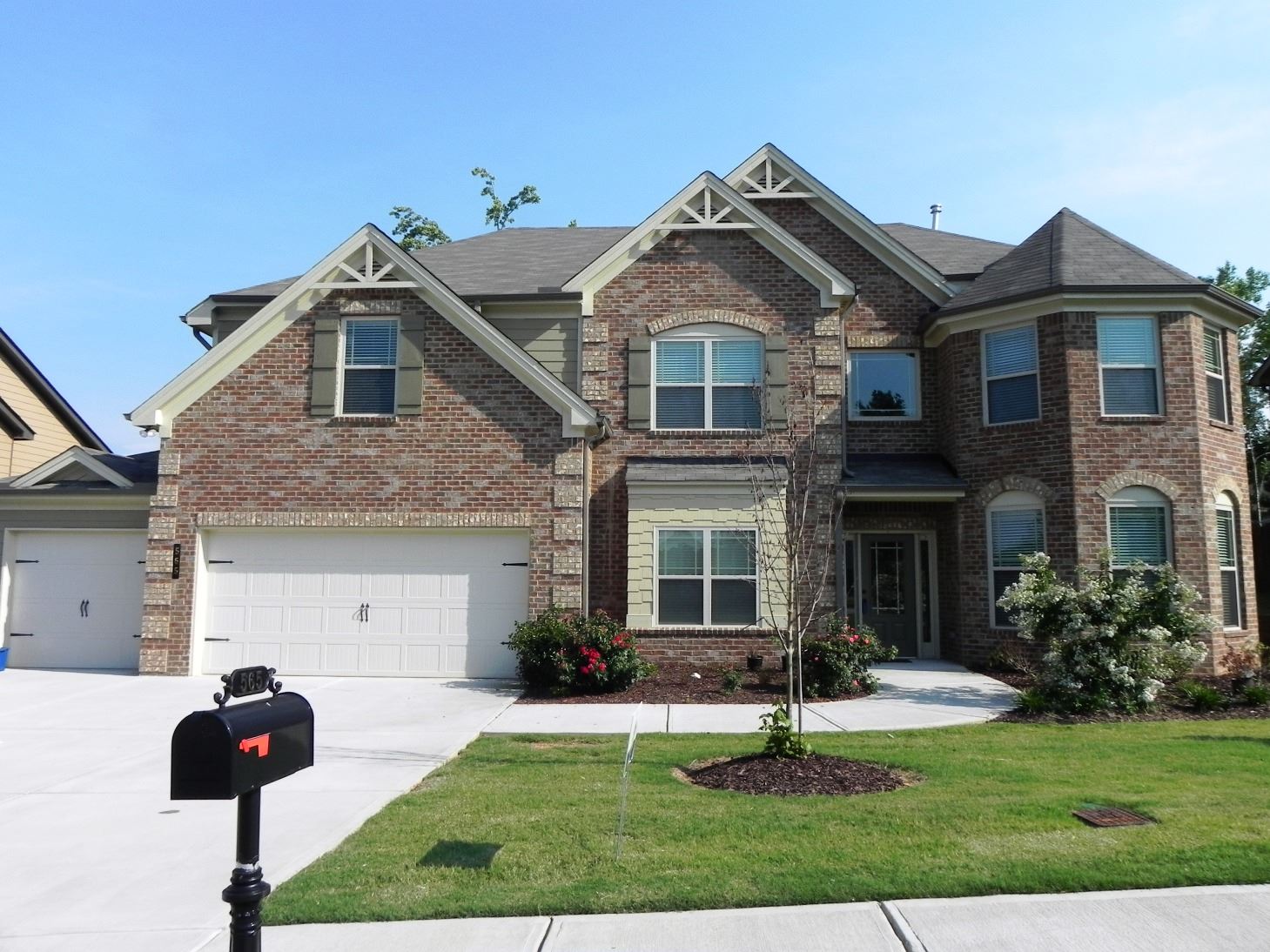 565 Cape Ivey Dr, Dacula, GA 30019 photo 1