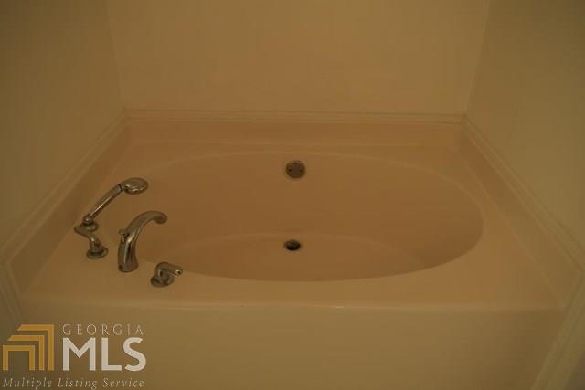 137 Chastain Loop, Newnan, GA 30263 photo 11