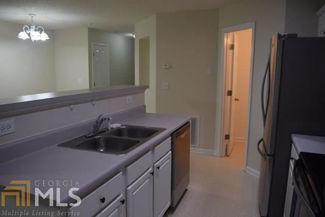 137 Chastain Loop, Newnan, GA 30263 photo 4